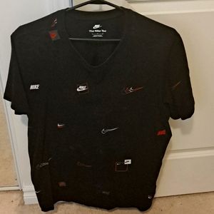 Nike tee shirt